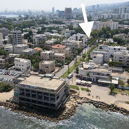 Apartamento Bat Galim - By The Sea Haifa Exterior foto